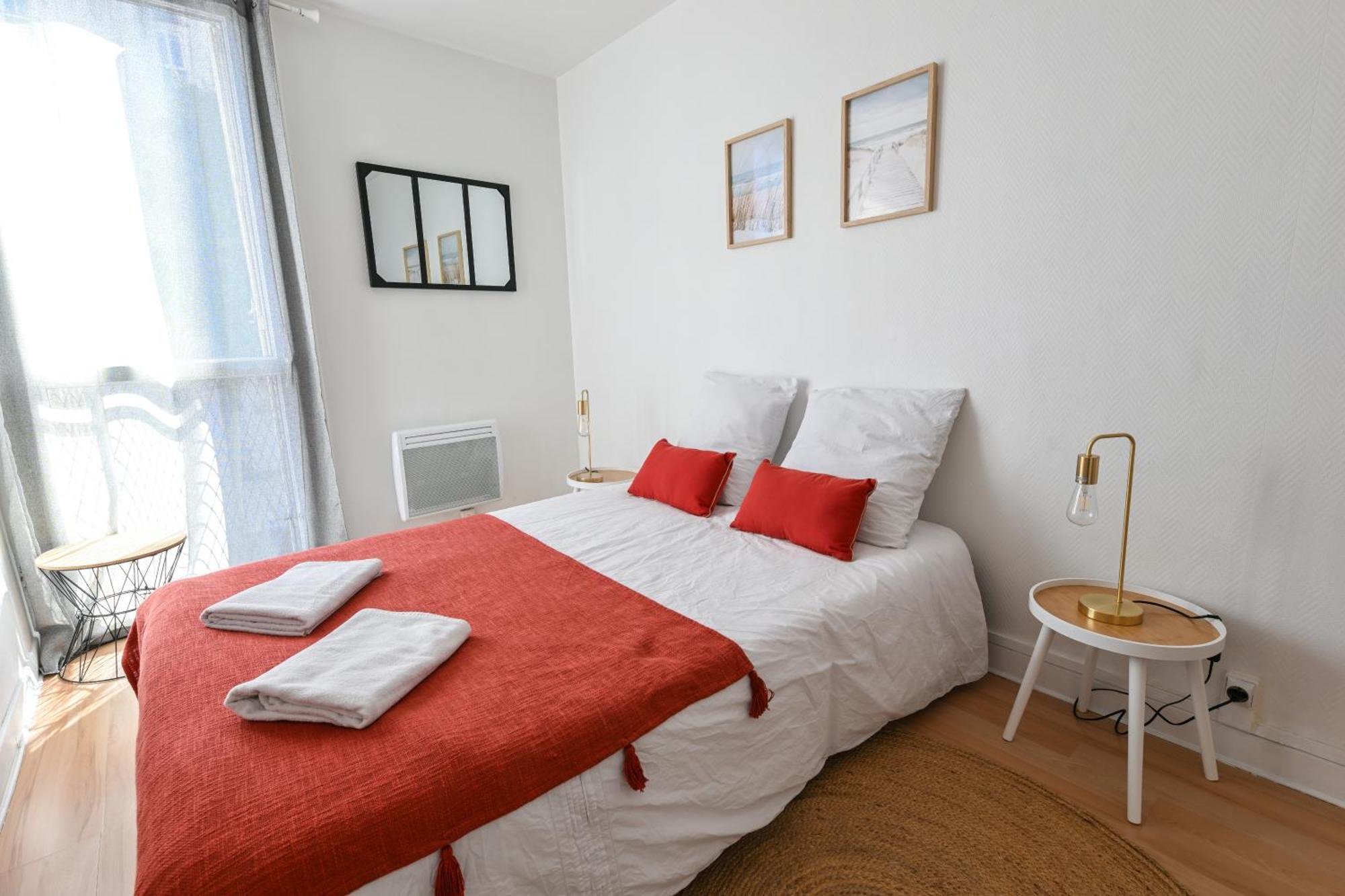Grand Appartement Avec Balcon Hyper - Centre Тарб Екстер'єр фото